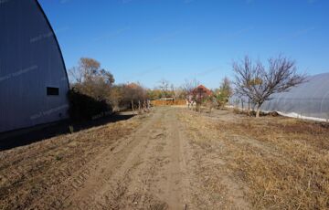 Eladó telek/földterület