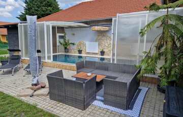 Eladó családi ház