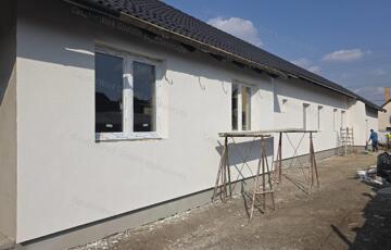 Eladó családi ház