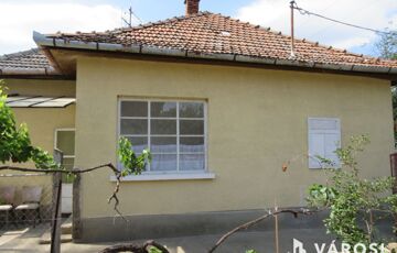 Eladó családi ház
