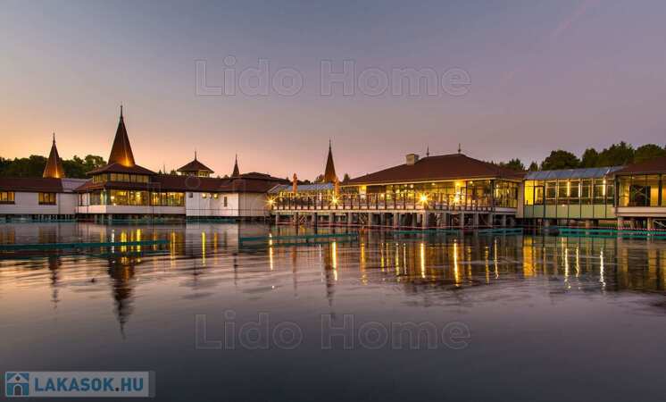 hévíz 84941.jpg                                 