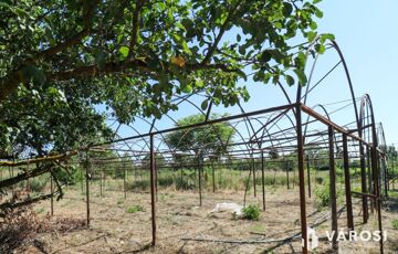 Eladó telek/földterület