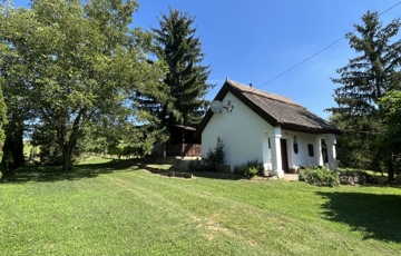 Eladó üdülő/nyaraló