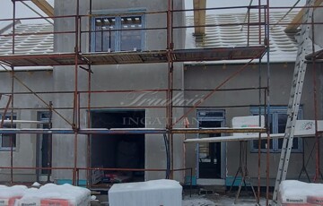 Eladó családi ház