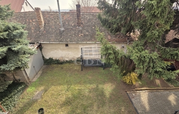 Eladó családi ház
