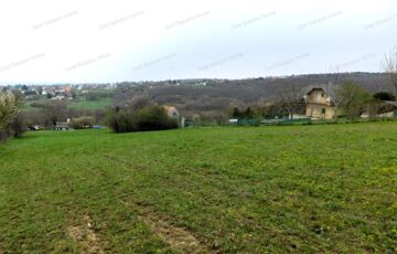 Eladó telek/földterület