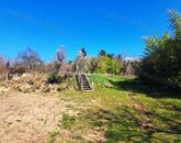 VÍZPARTTÓL 300 méterre eladó ÉPÍTÉSI TELEK PÁLKÖVÉN