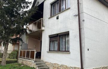 Eladó családi ház