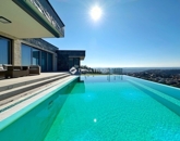 Eladó családi ház Pécs 425 000 000 Ft