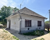 Eladó családi ház Tápiószentmárton 17 900 000 Ft