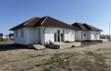 Eladó családi ház