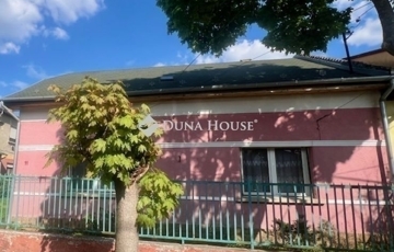 Eladó családi ház