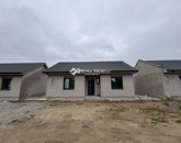 Eladó családi ház Cegléd 59 990 000 Ft