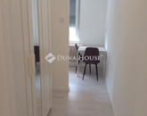 Eladó lakás Komló 25 900 000 Ft