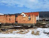 Elkezdett építkezéssel, engedéllyel-eladó ÉPÍTÉSI TELEK DÖRGICSÉN