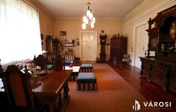 Eladó családi ház