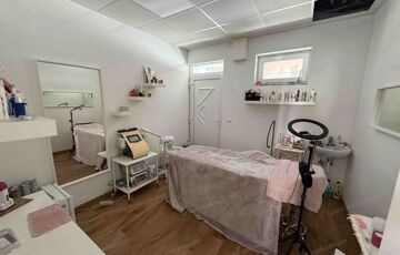 Eladó iroda/üzlethelyiség