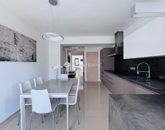 Eladó családi ház Pécs 219 000 000 Ft