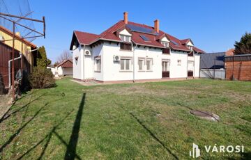 Eladó családi ház