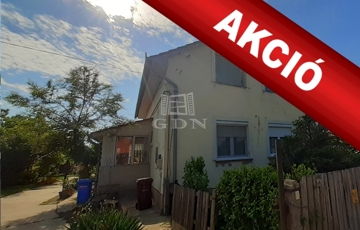 Eladó családi ház