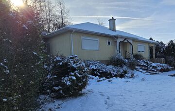 Eladó családi ház