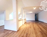 Eladó iroda/üzlethelyiség Kecskemét 140 000 000 Ft