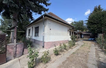 Eladó családi ház