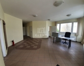 Kiadó iroda/üzlethelyiség Székesfehérvár 350 000 Ft