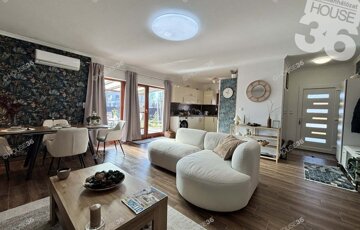 Eladó családi ház