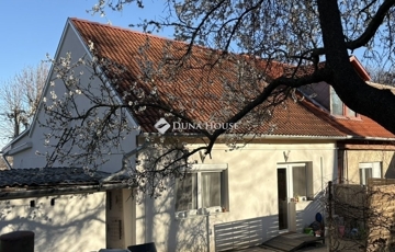 Eladó családi ház