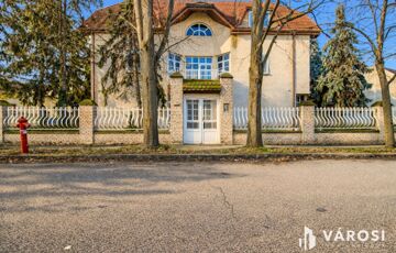 Eladó családi ház