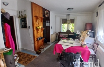 Eladó családi ház