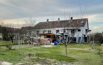 Eladó családi ház