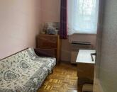 Szolnokon a Szántó krt-on 1 emeleti lakás eladó!