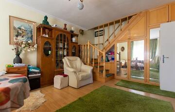 Eladó családi ház