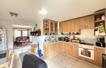 Eladó családi ház