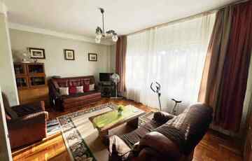 Eladó családi ház