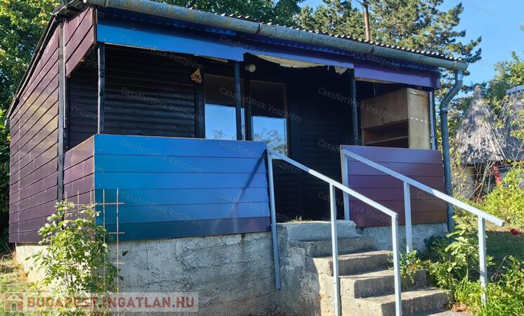 Veszprém Csatárhegyen zártkert eladó                                 