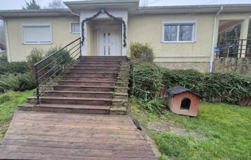 Eladó családi ház