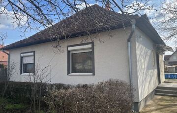 Eladó családi ház