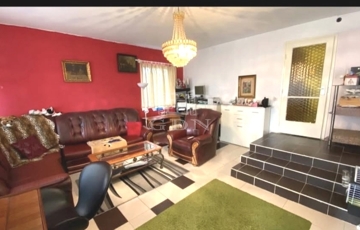 Eladó családi ház