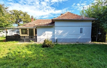 Eladó családi ház