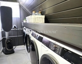 Eladó családi ház Pécs 129 900 000 Ft