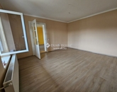 Eladó családi ház Véménd 54 900 000 Ft