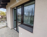 Eladó családi ház Pécel 287 000 000 Ft