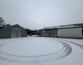 Kiadó ipari ingatlan Szakonyfalu 3 500 Euro