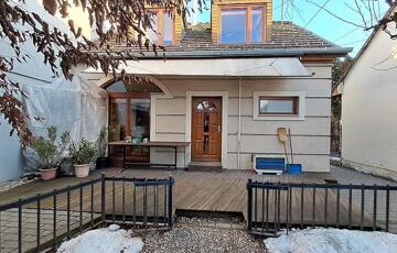 Eladó családi ház