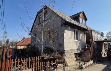 Eladó családi ház