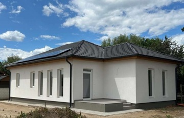Eladó családi ház