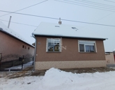 Eladó családi ház Baja 58 000 000 Ft